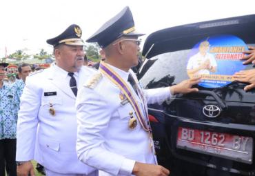 Bupati di dampingi Wakil Bupati Bengkulu Selatan melaunching Program "CINTA BS"di hari jadi ke- 71, Senin (9/03/20).