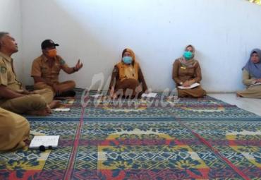Disperindag akan mengambil langkah intensif dengan melakukan pemantauan harga terutama komoditi kebutuhan masyarakat.