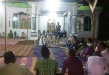Pemkab Mukomuko memperingati Isra' Mi'raj Nabi Muhammad SAW di Desa Rawa Mulya Mukomuko.