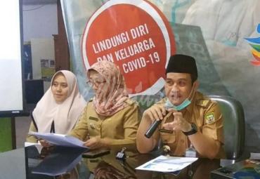Foto, dokumen Dinkes provinsi dan RS M. Yunus saat menggelar pers release soal Covid-19.