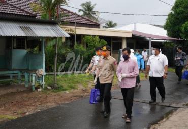 Gubernur Bengkulu, Dr. H. Rohidin Mersyah.