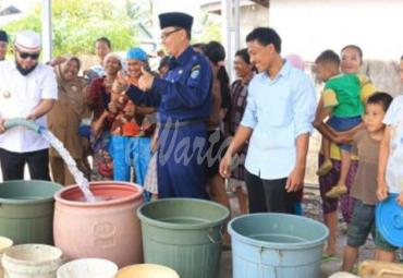 Kebijakan ini menjadi inspirasi Pemerintah Kabupaten Batang, Pemerintah Kota Jambi dan Pemerintah Kota Surabaya.