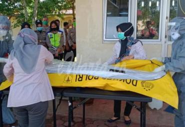 Simulasi pemulasaran jenazah pasien covid-19 oleh Tim Khusus Polres Mukomuko.