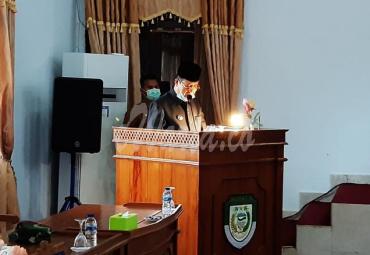 Bupati Seluma Bundra Jaya sampaikan Raperda LPJ APBD Seluma provinsi Bengkulu.