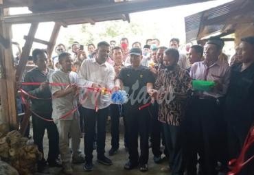 Peresmian pabrik pengolahan getah karet di Kabupaten Seluma, Jumat (10/07/20)