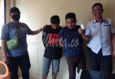 Warga Benteng jadi kurir sabu (tengah)