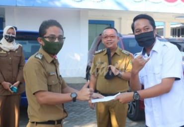 Plt Kadis Kominfosan Beri Reward saat Apel Pagi
