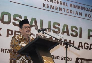 Wamenag Zainut Tauhid Sa’adi saat membuka Acara Sosialisasi Program Bimtek Penceramah Agama Bersertifikat, Jakarta, Rabu (16/09).