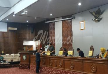 Paripurna penyampaian laporan hasil reses, Senin (16/3/2020).