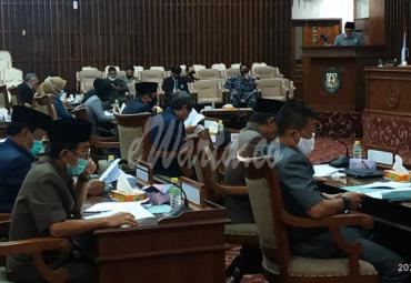 Paripurna DPRD Provinsi Bengkulu, Selasa (30/6).