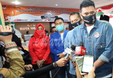 Verifikasi Berkas Paslon Bobby-Aulia