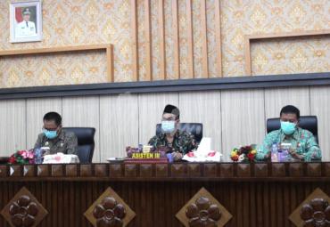 Rapat Koordinasi terkait pembahasan penyebaran Covid-19 saat libur panjang akhir Oktober 2020 bersama Kemendagri dan Kemenpolhukam, Kamis (22/10).