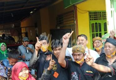 Muslihan saat menyapa warga masyarakat Kelurahan Muara Dua Kecamatan Kampung Melayu Kota Bengkulu, Minggu, (15/11/2020).