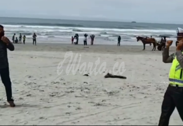 Polres Bengkulu Gelar Razia Masker di Pantai Panjang