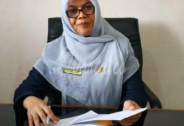 Kepala Dinas Pendidikan Kota Bengkulu Rosmayetti 