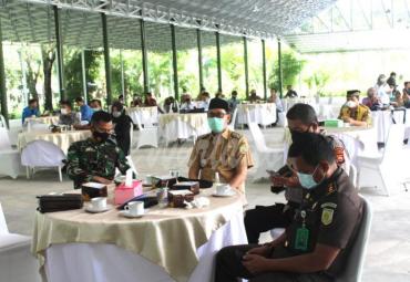 sosialisasi "Ayo Memilih" yang diadakan Komisi Pemilihan Umum (KPU) Provinsi Bengkulu (01/12/12) di Taman Wisata Mangrove Bhadrika.
