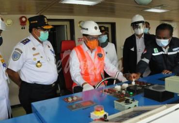 Menhub Lepas Kapal Perintis Sabuk Nusantara 88