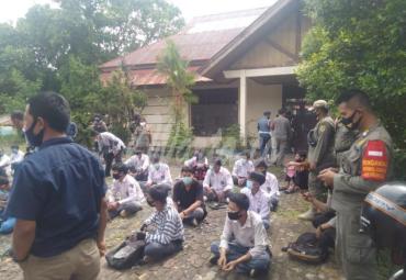 Bubarkan Kerumunan Pelajar, Satgas COVID Bengkulu Temukan Narkoba