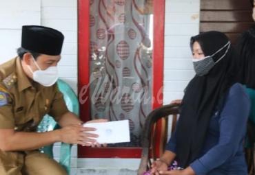 Pemkot Bengkulu Penuhi Impian Novi Sekolahkan Anaknya ke Pesantren