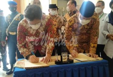 Dihadiri Menkes, Vaksinasi COVID-19 Tahap II Capai 88 Persen