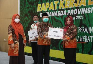 Rapat Kerja Daerah (Rakerda) tahun 2021, di auditorium Hotel Grage Bengkulu, Selasa (23/03).