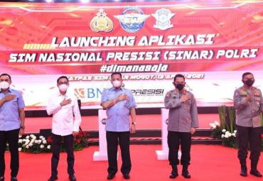 Ketua MPR RI Apresiasi Kapolri atas Peluncuran Aplikasi SIM Online