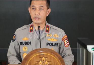  Karo Penmas Divisi Humas Polri, Brigjen Pol. Drs. Rusdi Hartono, M.Si.,
