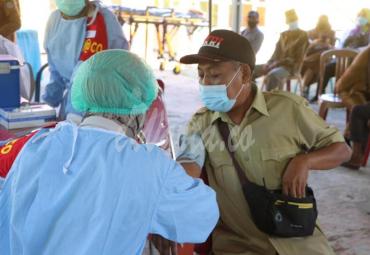 Vaksinasi Masal Covid-19 Polda Bengkulu di Seluma Capai Target 1000 Dosis