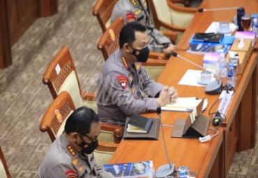 Rapat Kerja (Raker) dengan Komisi III DPR RI di Kompleks Parlemen, Senayan, Jakarta, Rabu (16/6/2021).