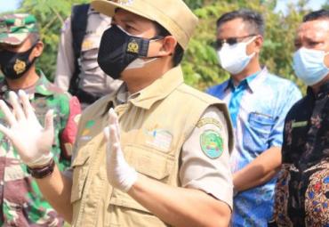 10 Warga Isolasi Mandiri Terima Paket Sembako dari Wawali