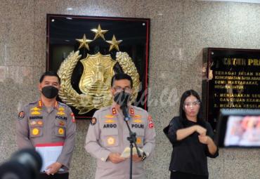  Kadiv Humas Polri Irjen. Pol. Raden Prabowo Argo Yuwono, S.I.K., M.Si.,